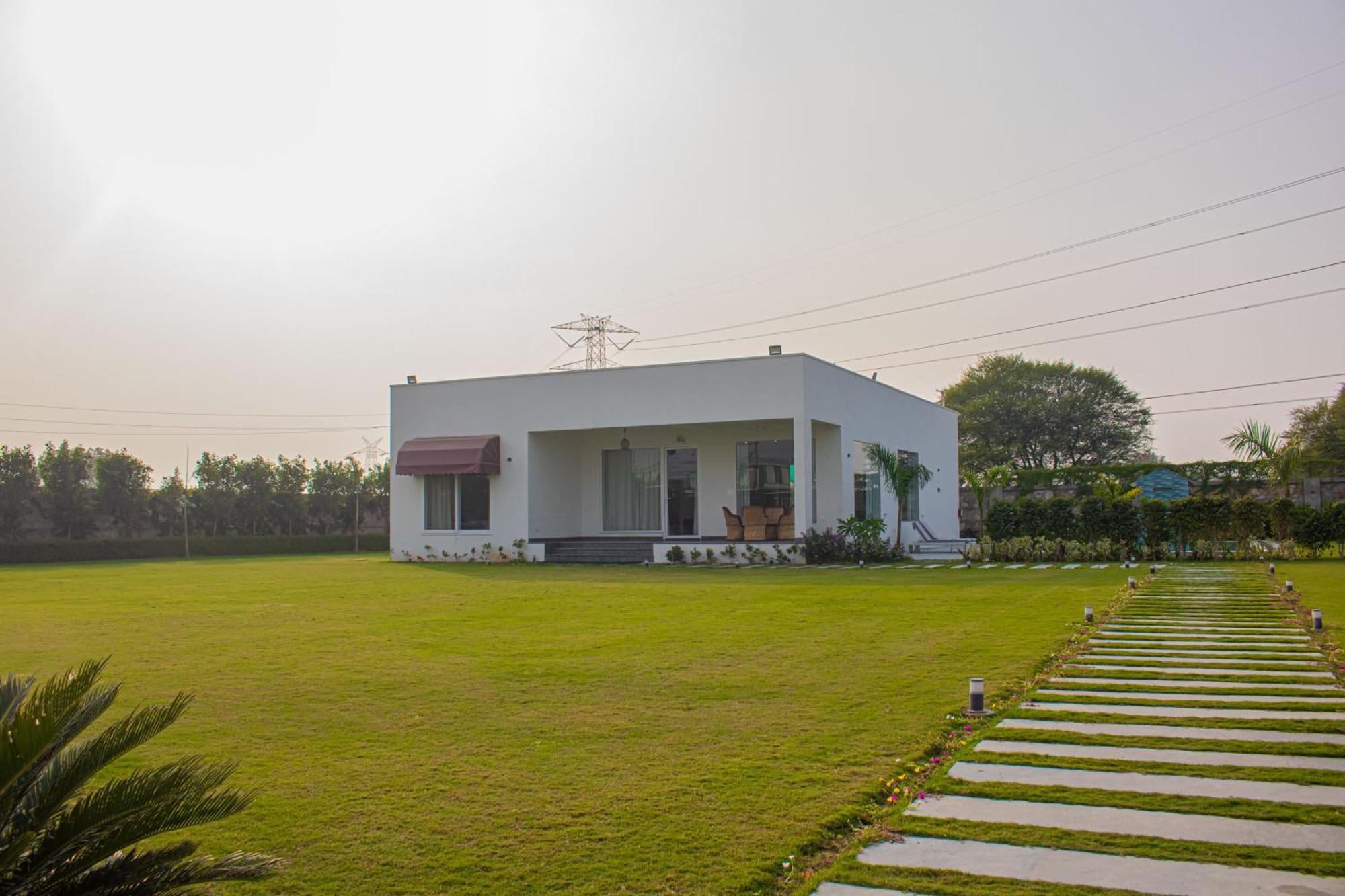 The Peace- A Luxury Private Pool Villa Jaipur Bagian luar foto