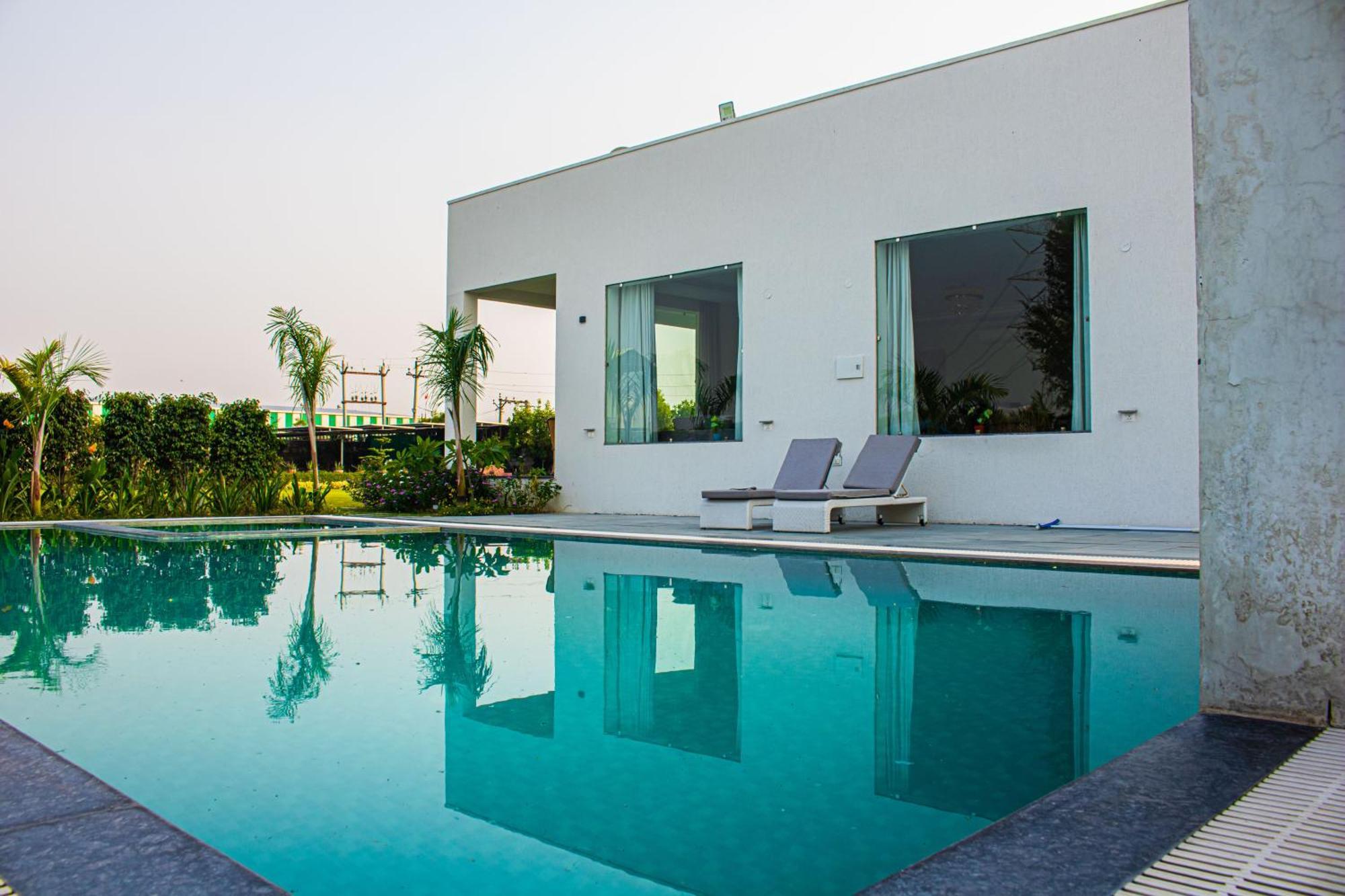 The Peace- A Luxury Private Pool Villa Jaipur Bagian luar foto